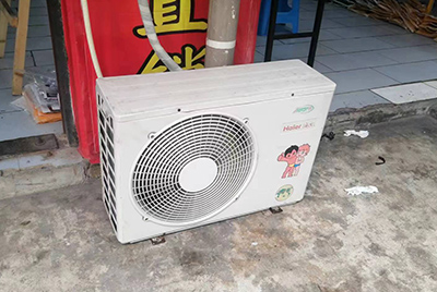 科尔沁左翼后空调突然不制冷只吹自然风怎么办？