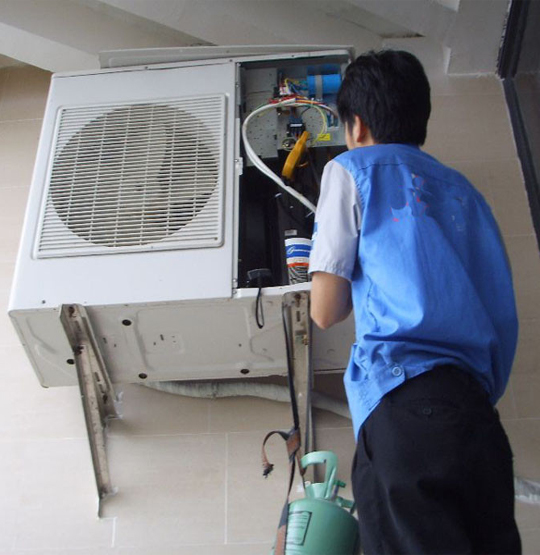 科尔沁左翼后空调开机无反应维修